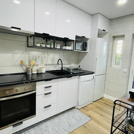 Lägenhet Zarla - 2-bedroom - 500 Meters From The *