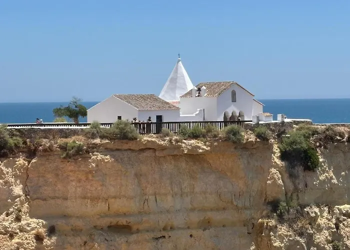 Zarla - 2-bedroom - 500 Meters From The Armação de Pêra