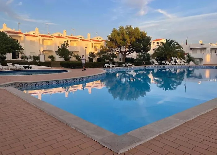 Zarla - 2-bedroom - 500 Meters From The Apartman